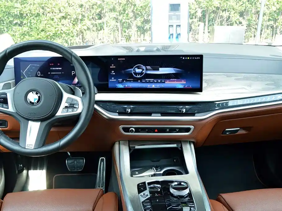 BMW X7 2023 xDrive40i Executive M Sport Package фото 8