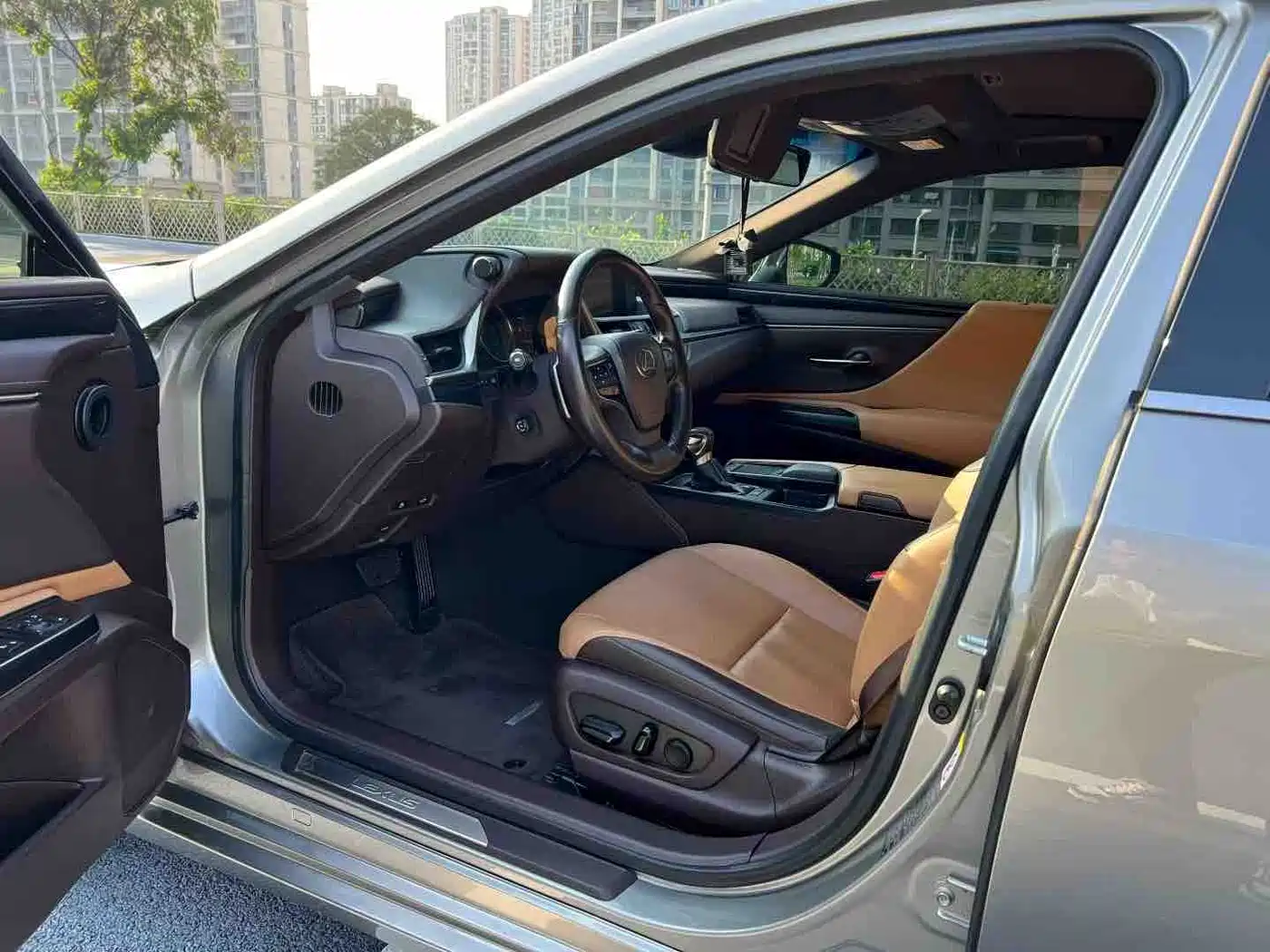 Lexus ES 2018 260 Excellence Edition China V фото 7