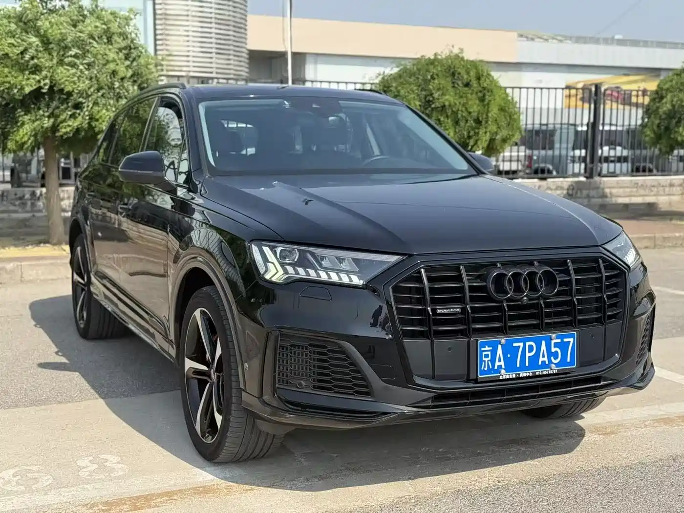 AUDI Q7