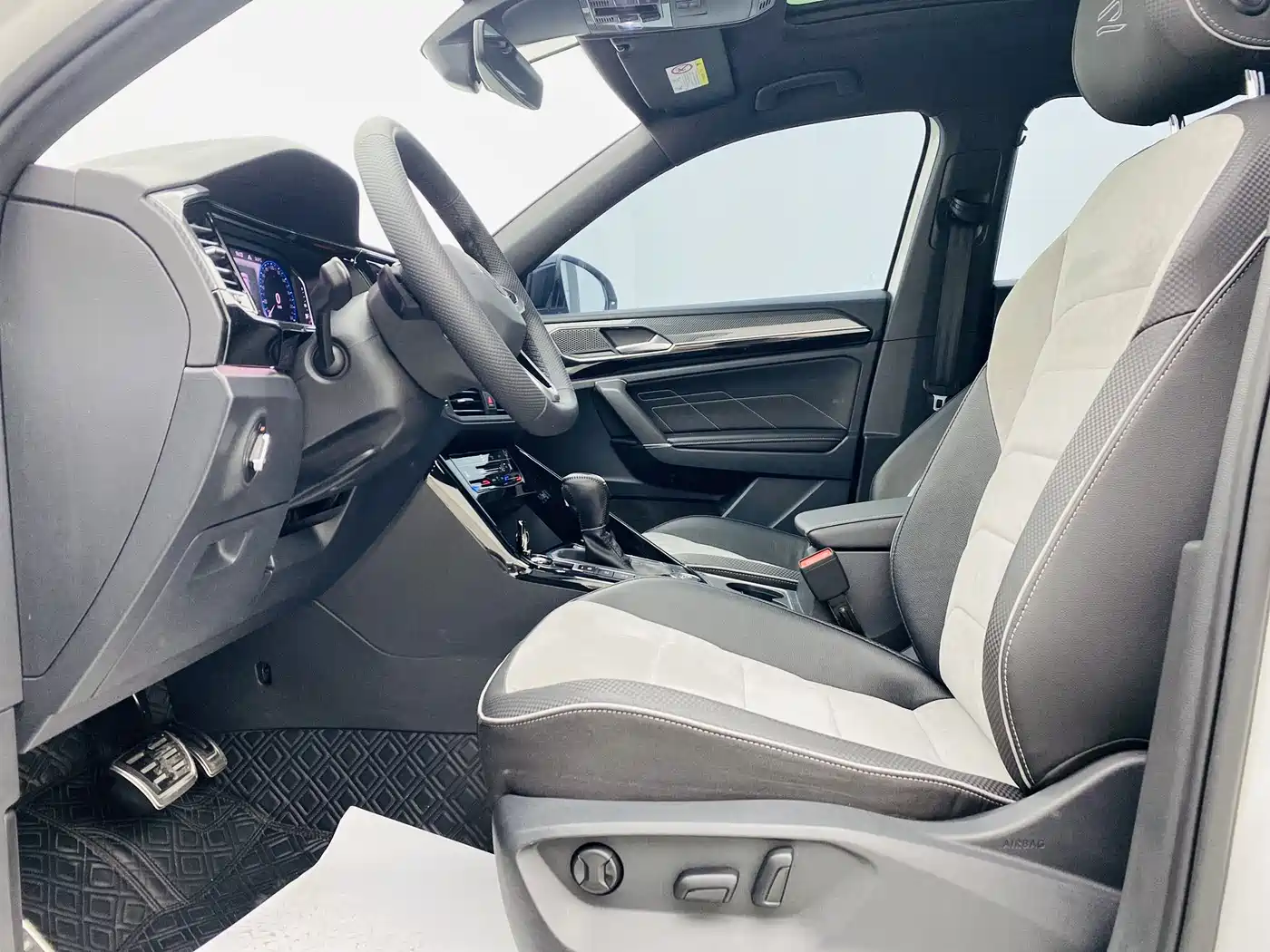 Volkswagen Tayron X 2020 380TSI 4WD Flagship Smart Edition фото 15