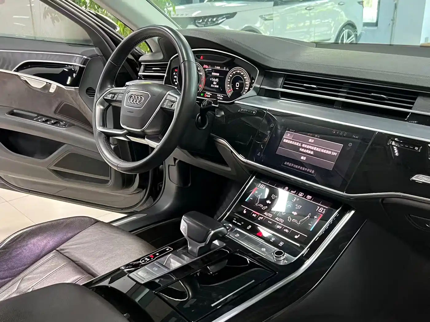 Audi A8 2018 A8L 55 TFSI quattro Launch Elite фото 19
