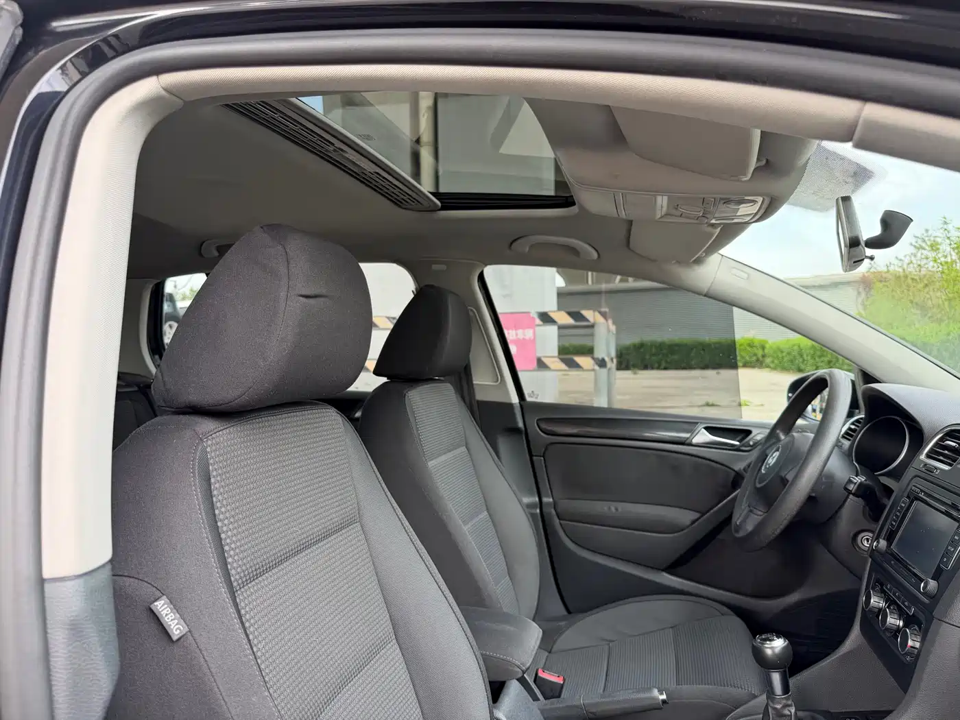 Volkswagen Golf 2010 1.4TSI Manual Comfort фото 17
