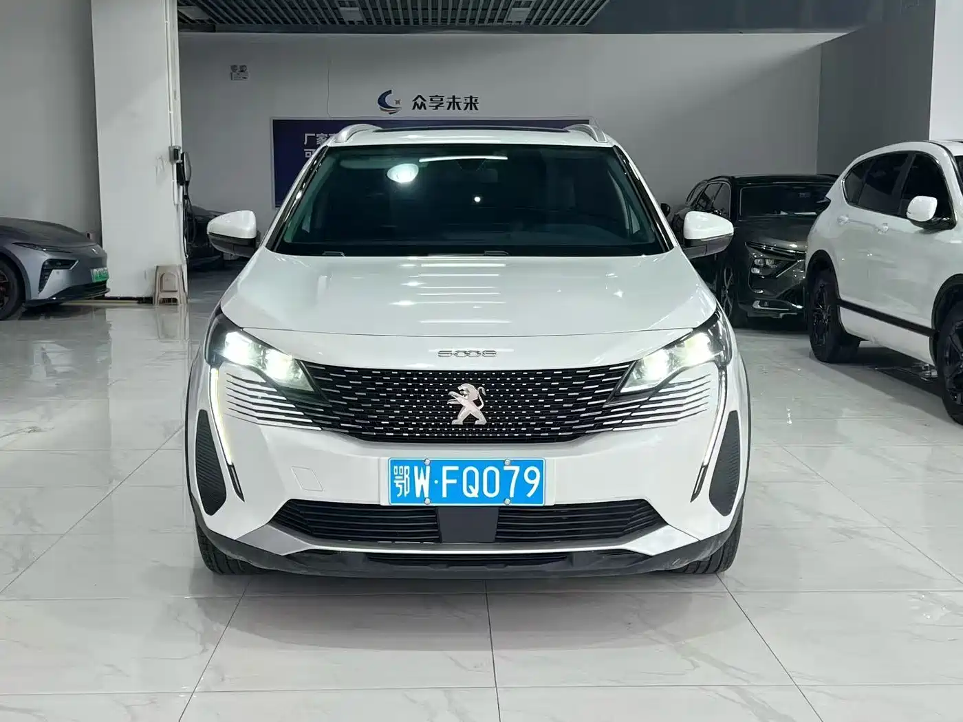 Peugeot 5008 2021 360THP 5-seater Performance Edition фото 2