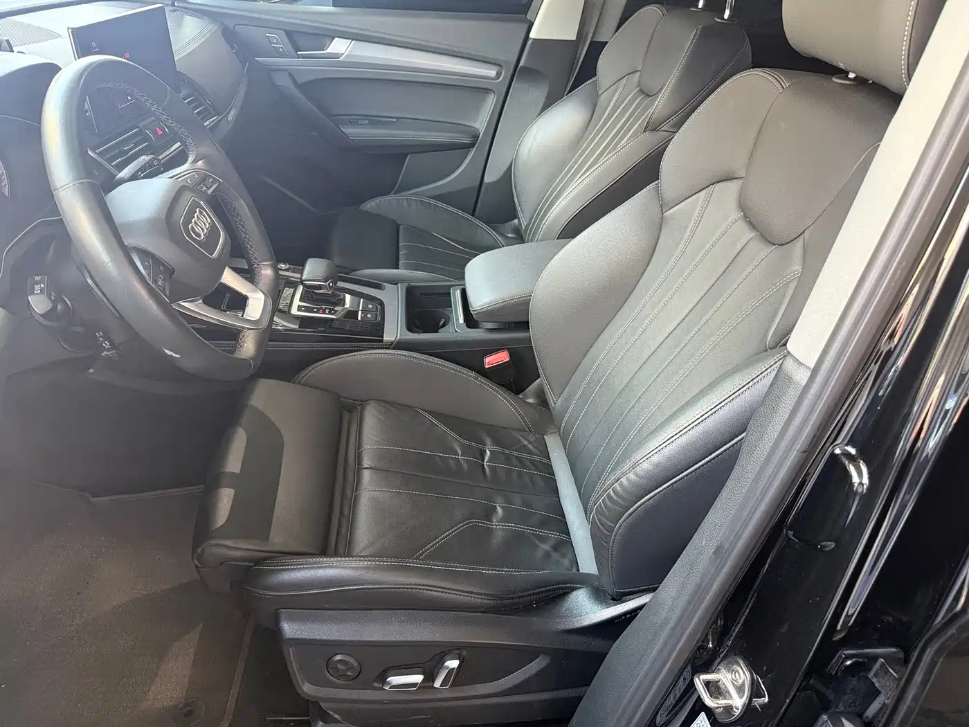 Фото 4 - Audi Q5L