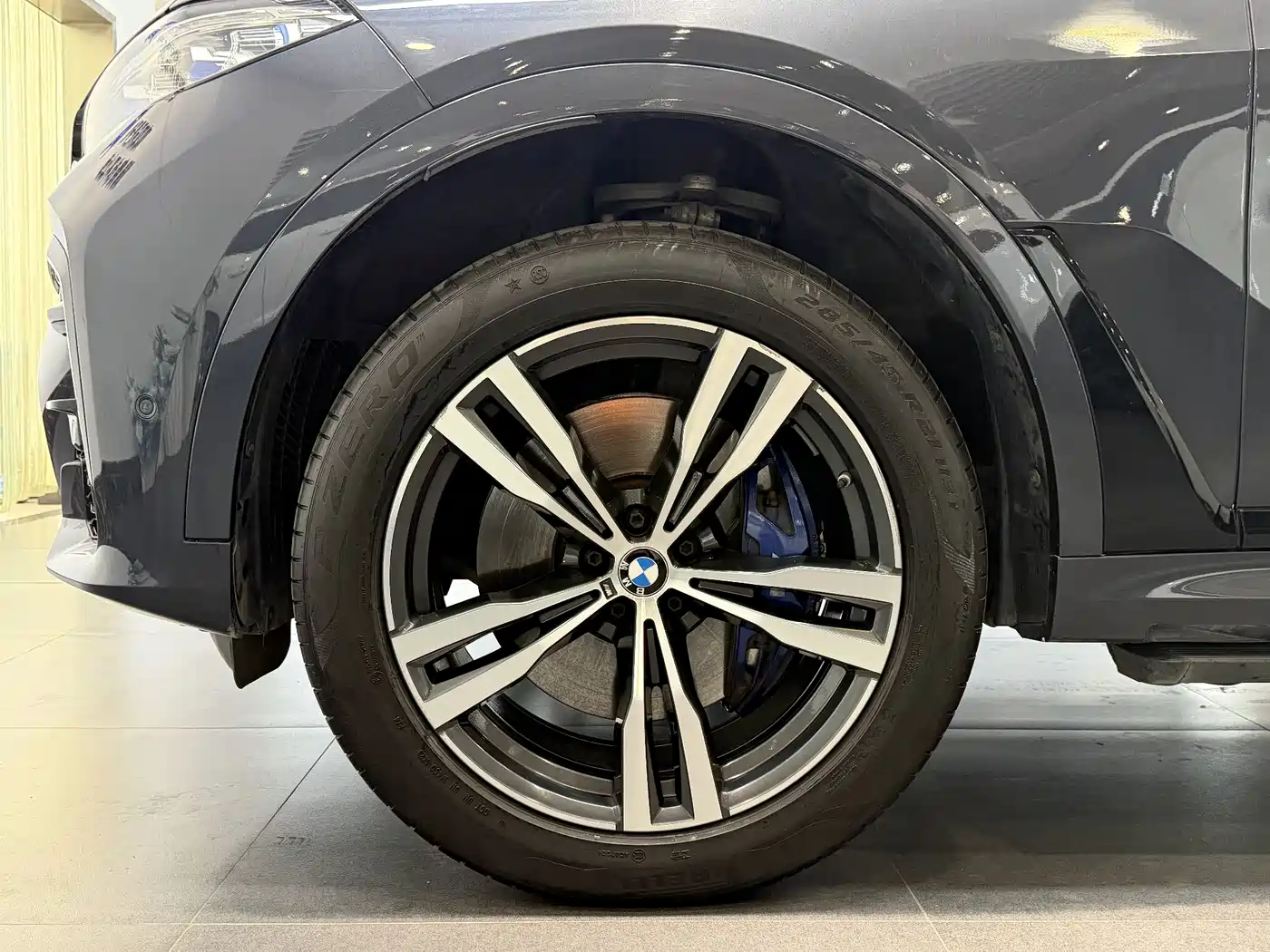 BMW X7 2020 xDrive40i Premium M Sport Package фото 40
