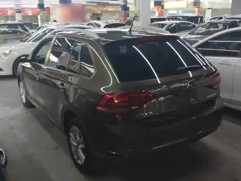 صورة 5 - Volkswagen Santana