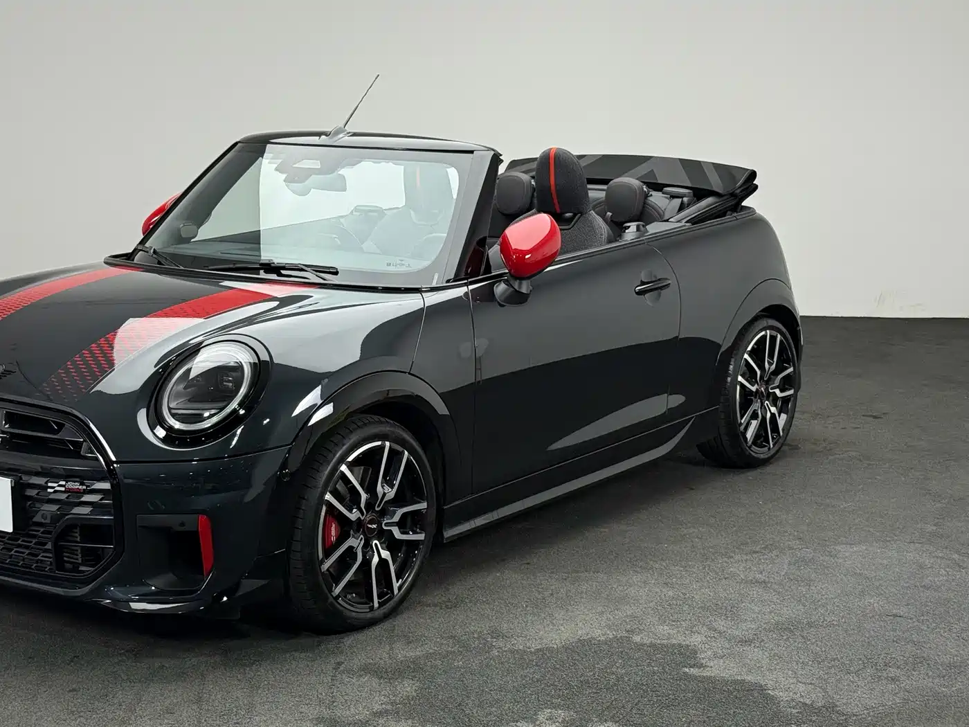 MINI JCW 2026 2025 JOHN COOPER WORKS CABRIO