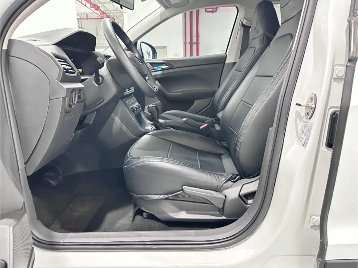 Volkswagen T-Cross 2023 1.5L Automatic Trend Edition фото 12