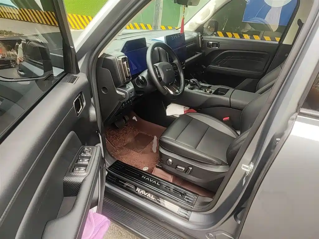 Haval Meng Long NEV 2024 Hi4 102 Pro фото 12