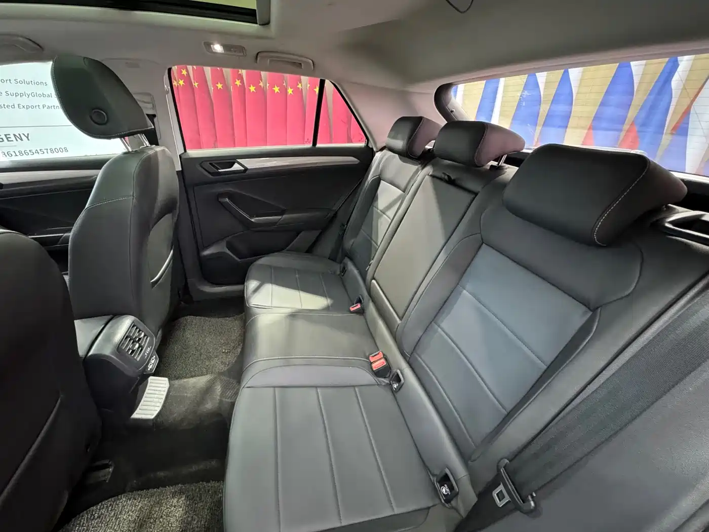 VOLKSWAGEN T ROC EXPLORING SONGS