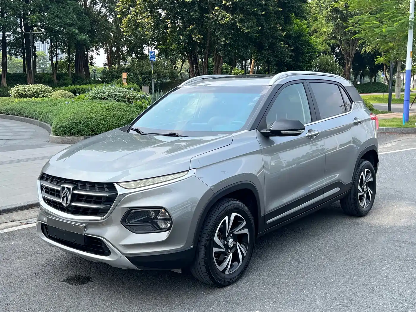Baojun 510 2017 2017 1.5L Auto Luxury