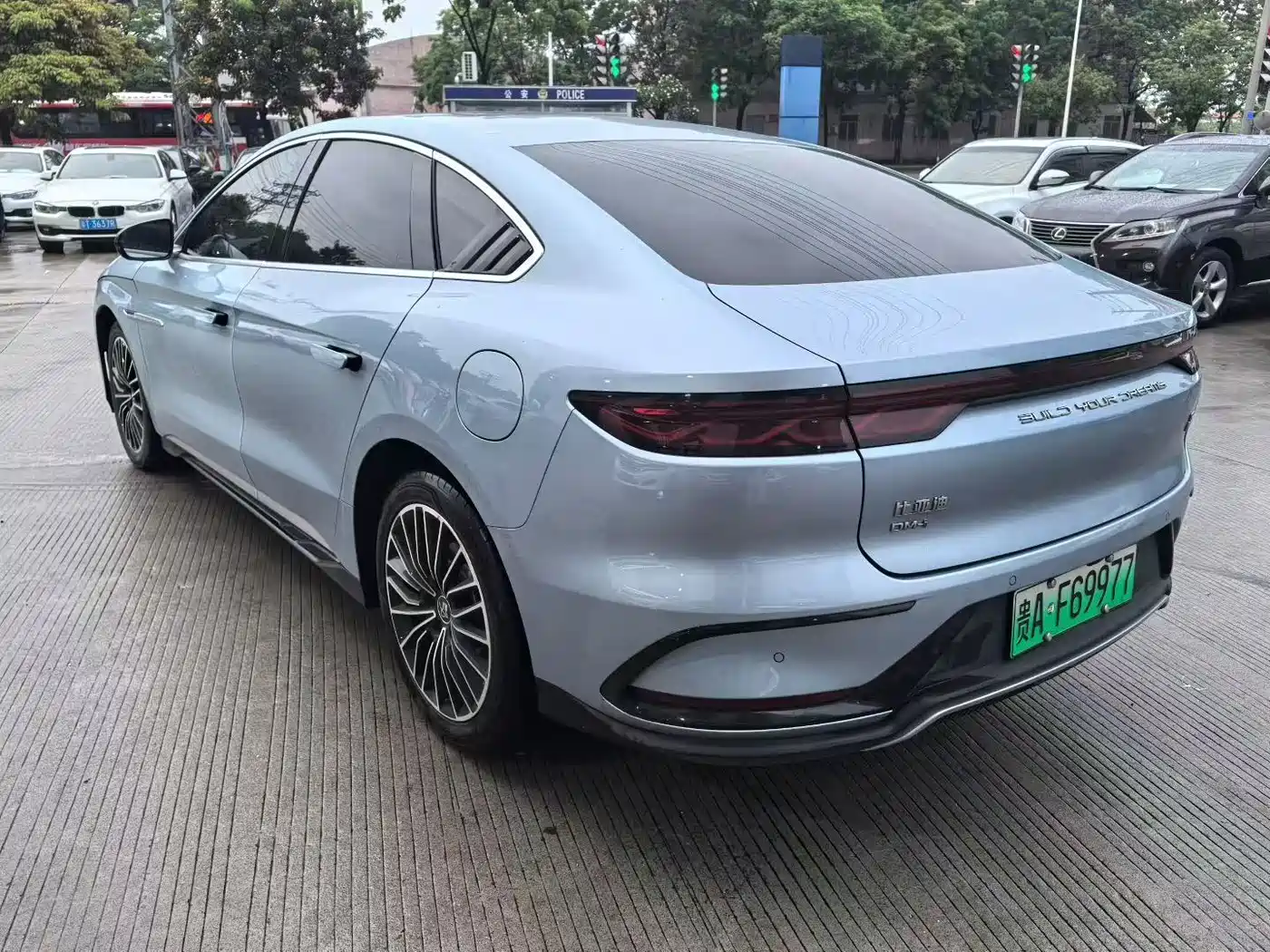 BYD Han 2023 DM-i Champion Edition 121KM Prestige фото 2