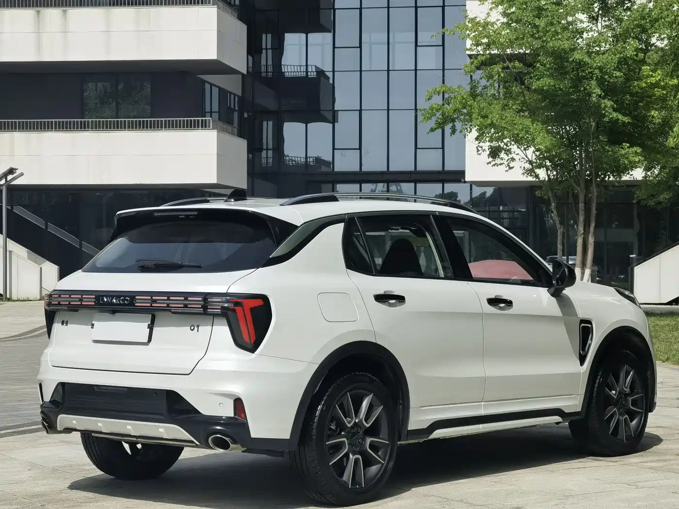 Lynk & Co 01 2024 2.0TD 2WD Global Pro фото 4