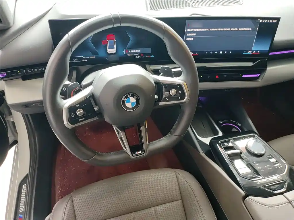 BMW 5 Series 2024 525Li M Sport Package фото 3