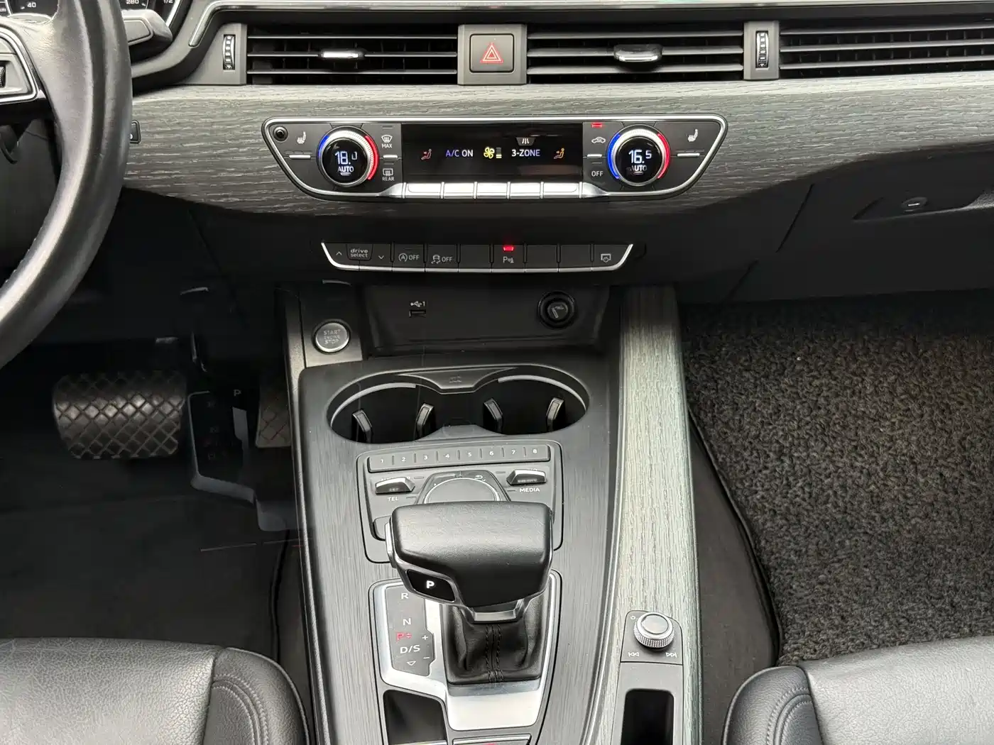 Audi A5 (Import) 2017 Coupe 40 TFSI Style фото 13