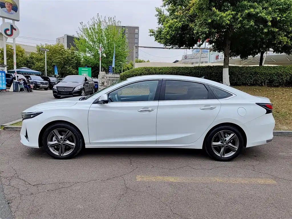 CHANGAN RUICHENG PLUS