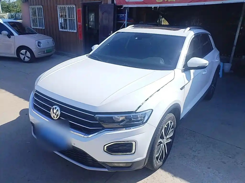 Photo 2 - Volkswagen T-ROC