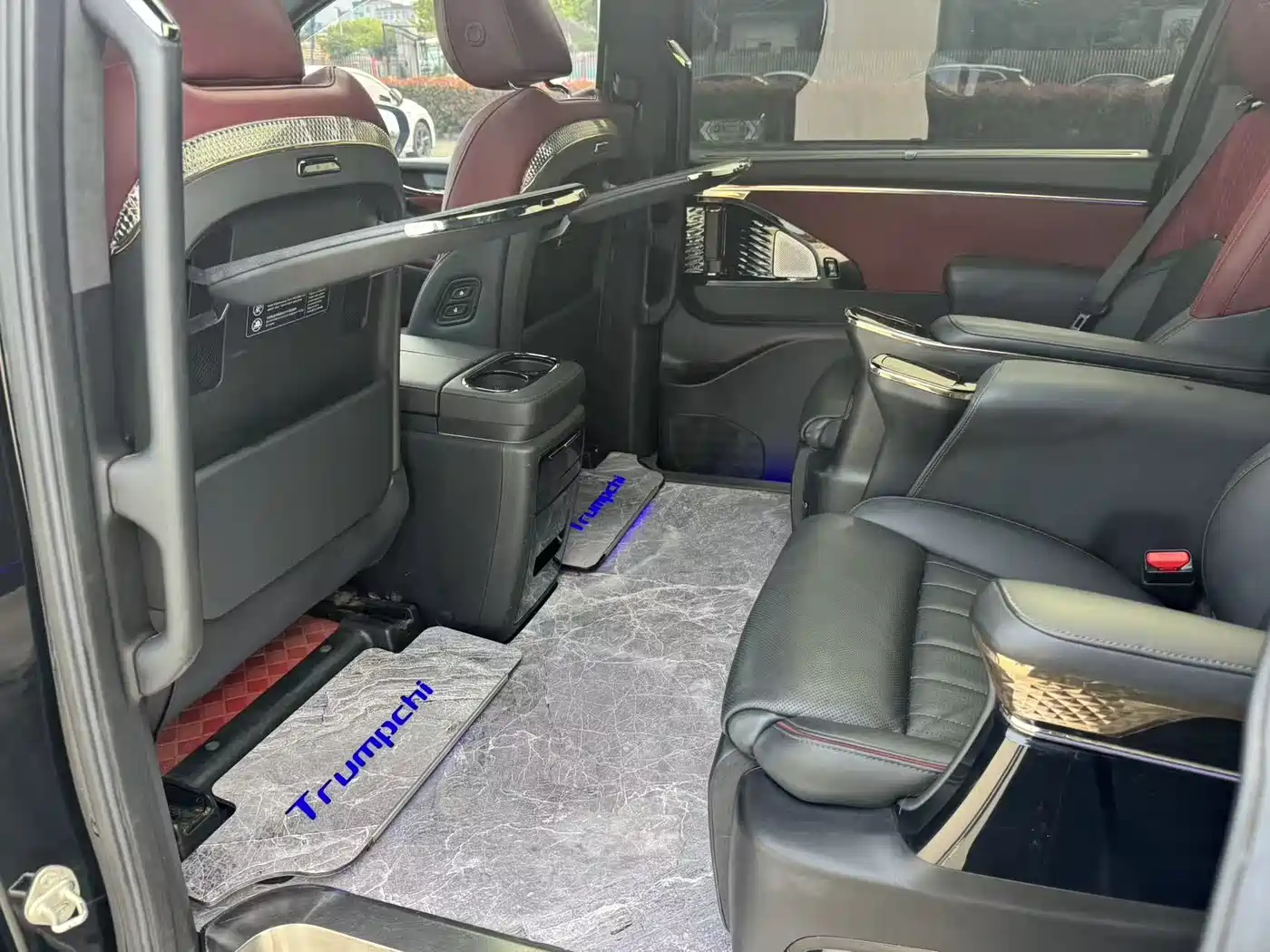 GAC Trumpchi Trumpchi M8 2023 Master Series Dual Hybrid Flagship Edition фото 15