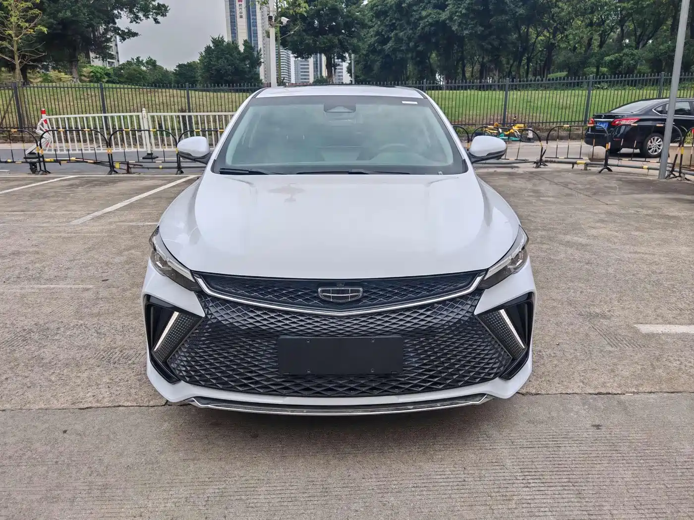 2023 Geely Emgrand L