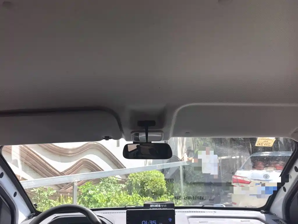 Wuling Motors Wuling Yangguang 2024 2024 300km Comfort Passenger Version 60kW