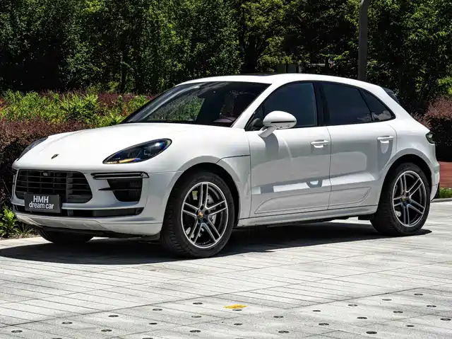 Porsche Macan 2022