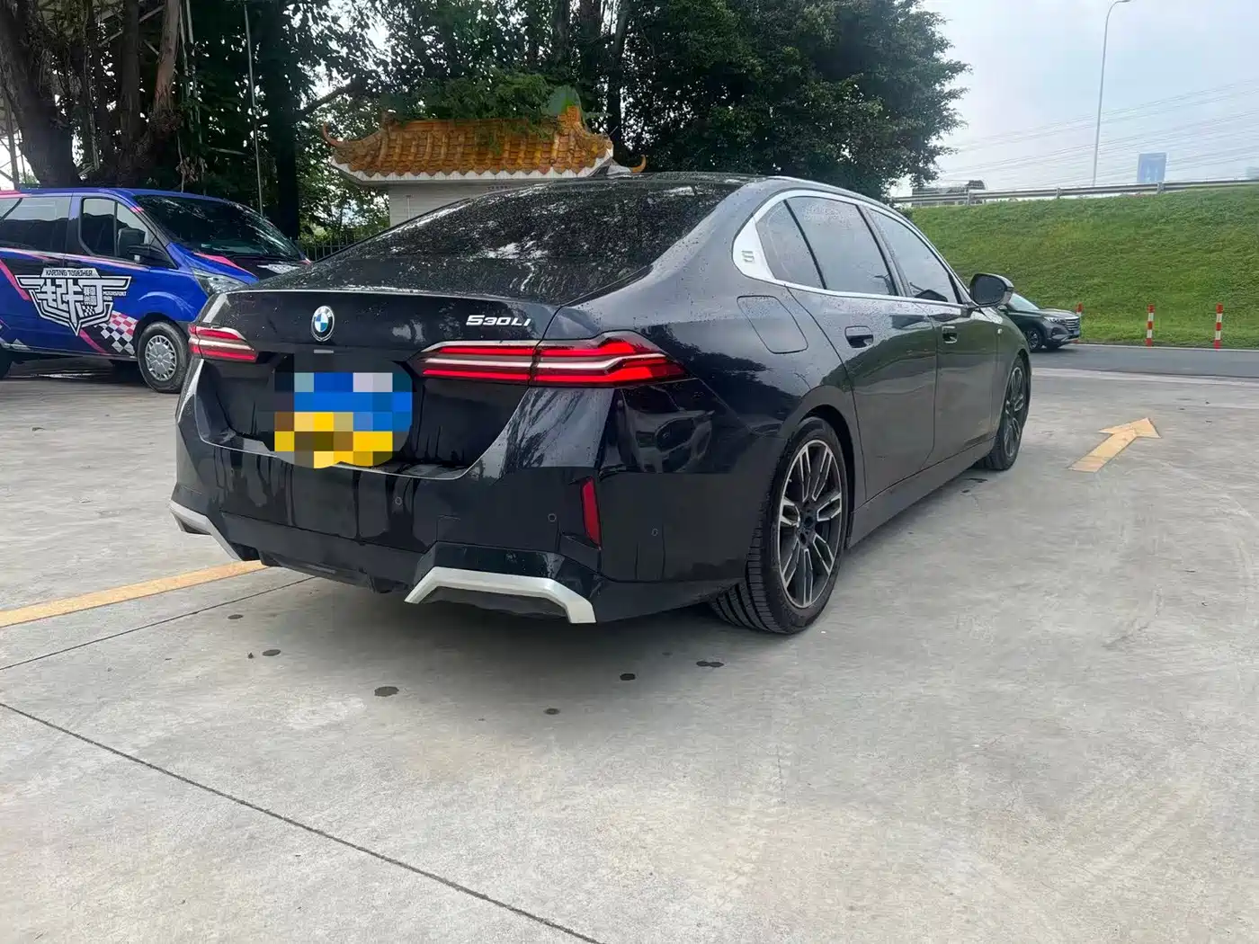 BMW 5 Series 2025 2025 530Li Leading M Sport Package
