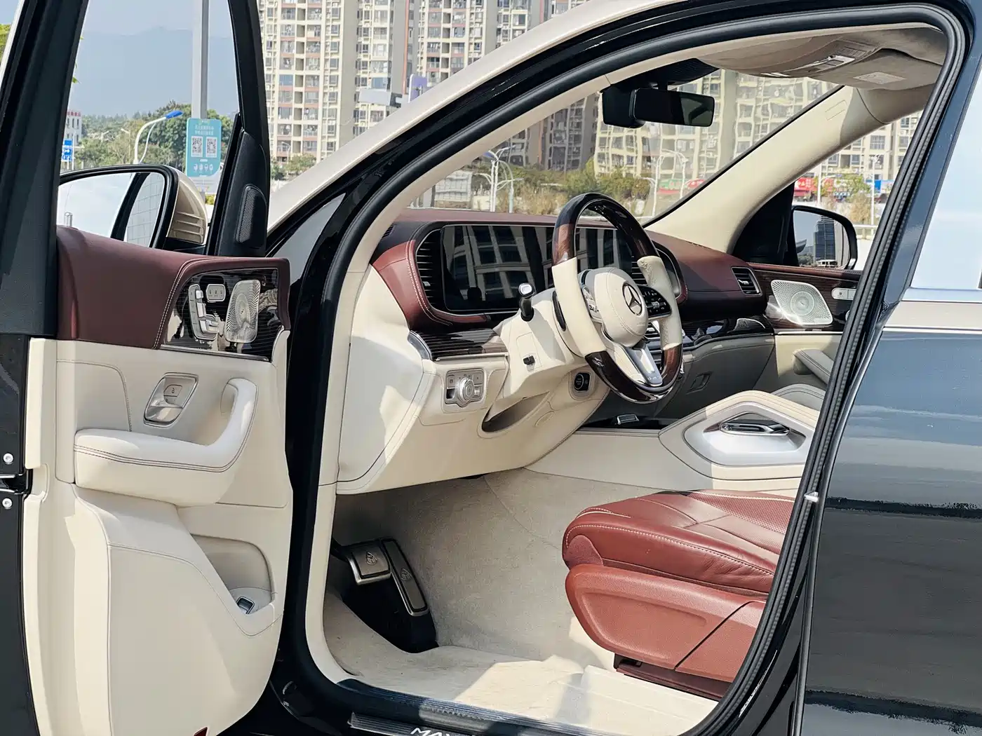 Mercedes-Benz Maybach GLS 2022 GLS 480 4MATIC фото 4