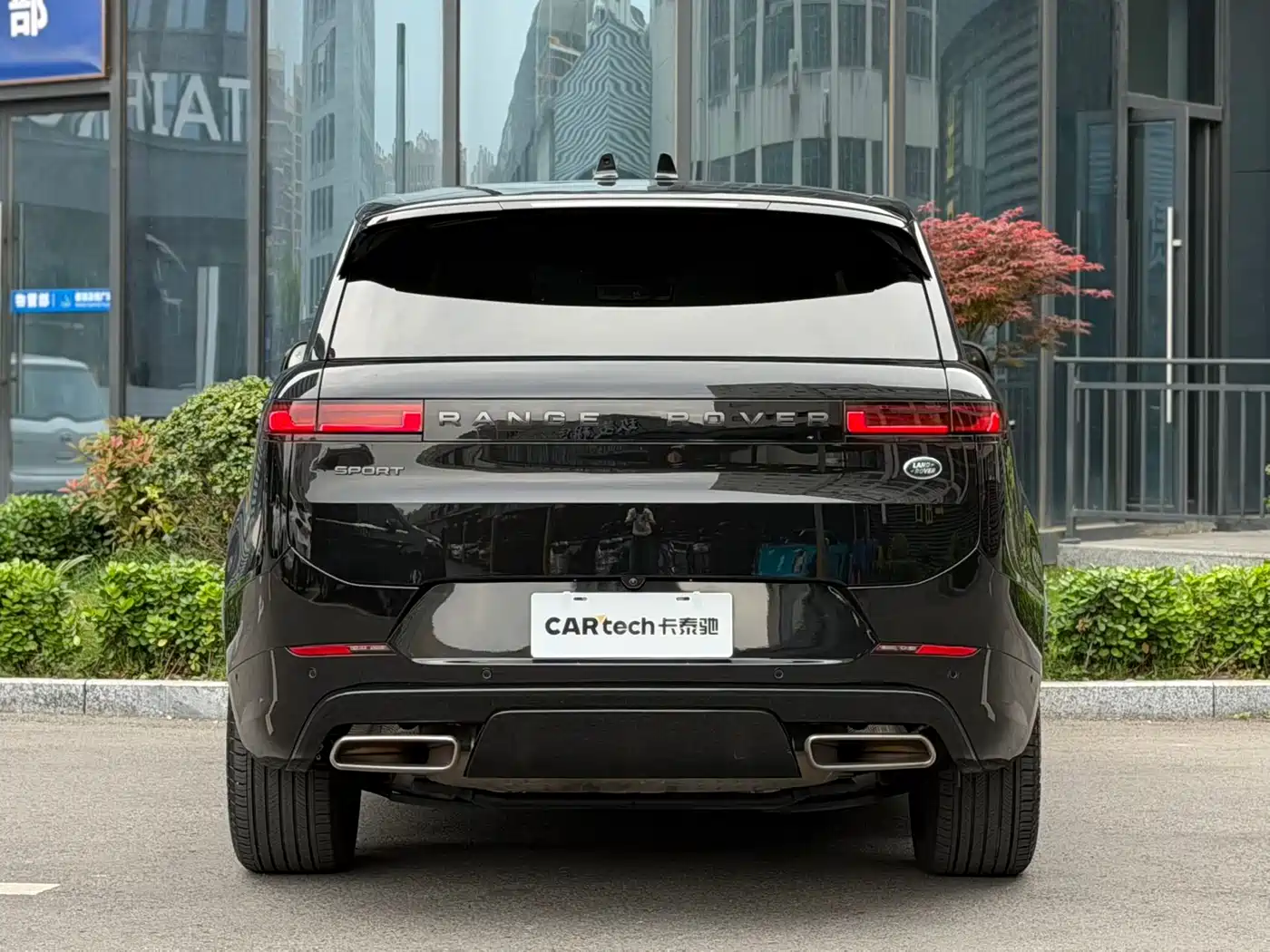 Land Rover Range Rover Sport 2024 400PS Dynamic SE фото 4