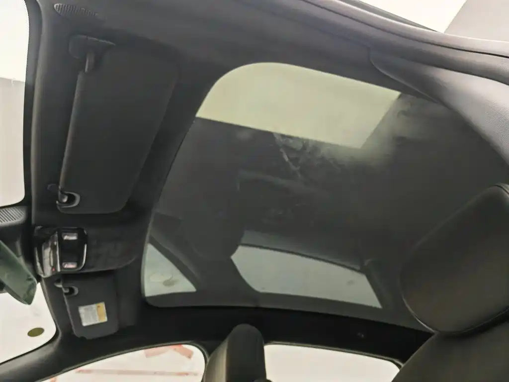 Dongfeng Yipai eπ007 2026 2025 Model Sport Version