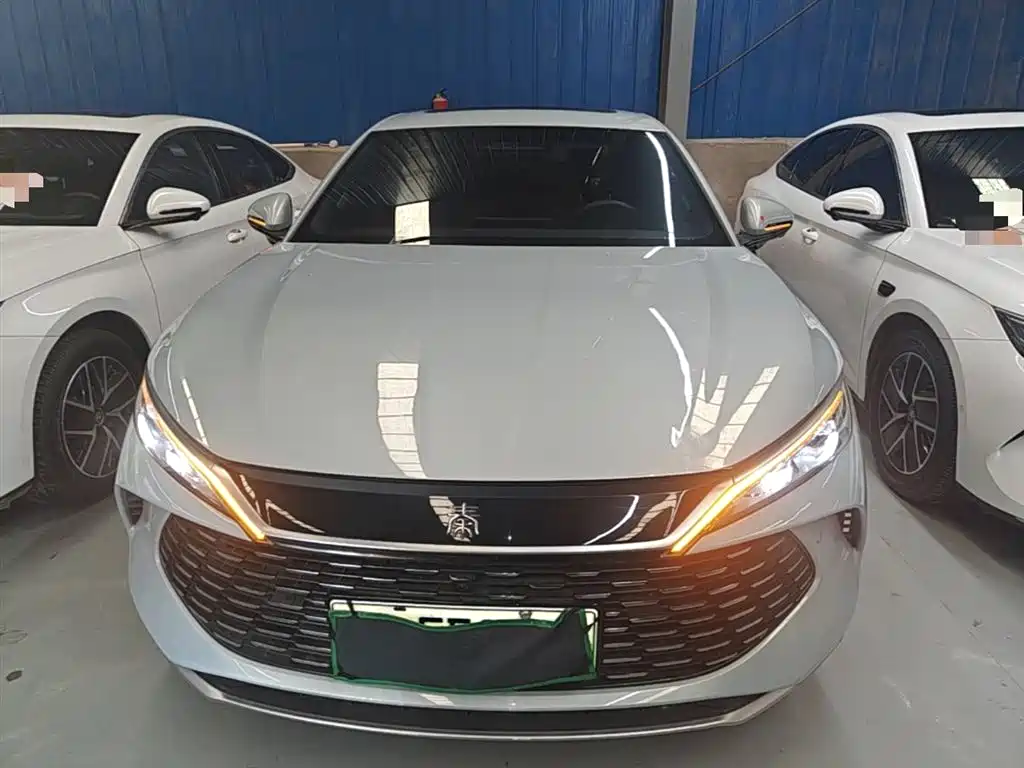 BYD Qin L 2025 DM-i Smart Drive Edition 120KM Surpassing фото 3