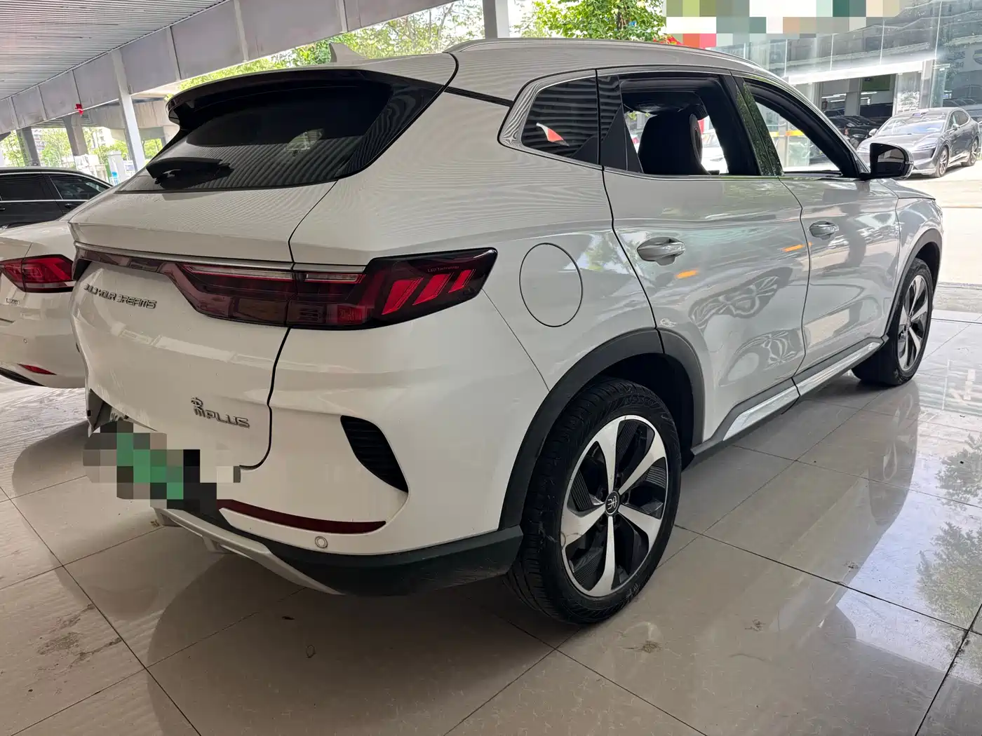 BYD Song PLUS PHEV 2021 EV Premium Model фото 10