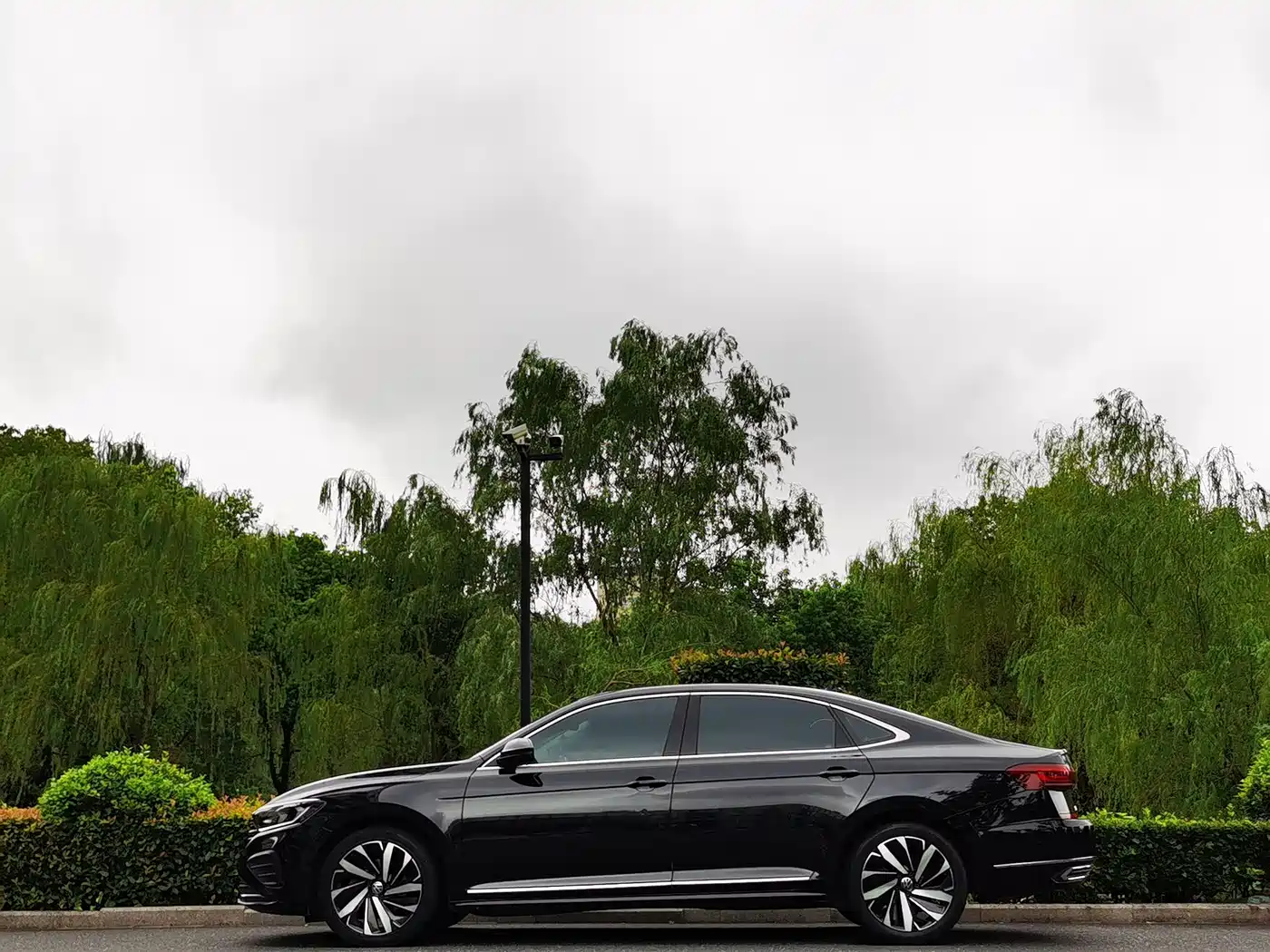 Фото 7 - Volkswagen Passat