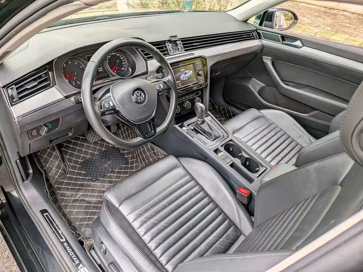 Volkswagen Magotan 2019 330TSI DSG Leading China VI фото 9