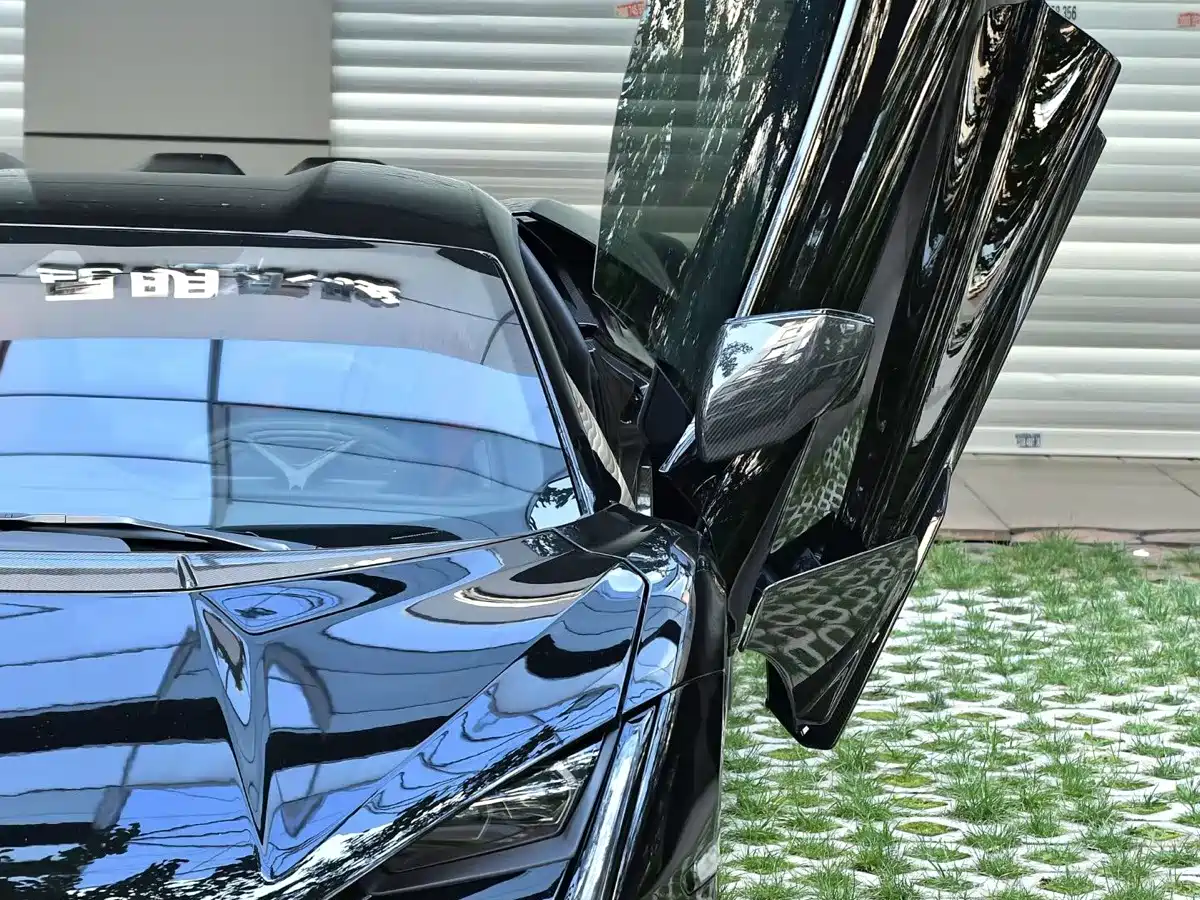 Lamborghini Revuelto 2025 2023 6.5L PHEV Standard