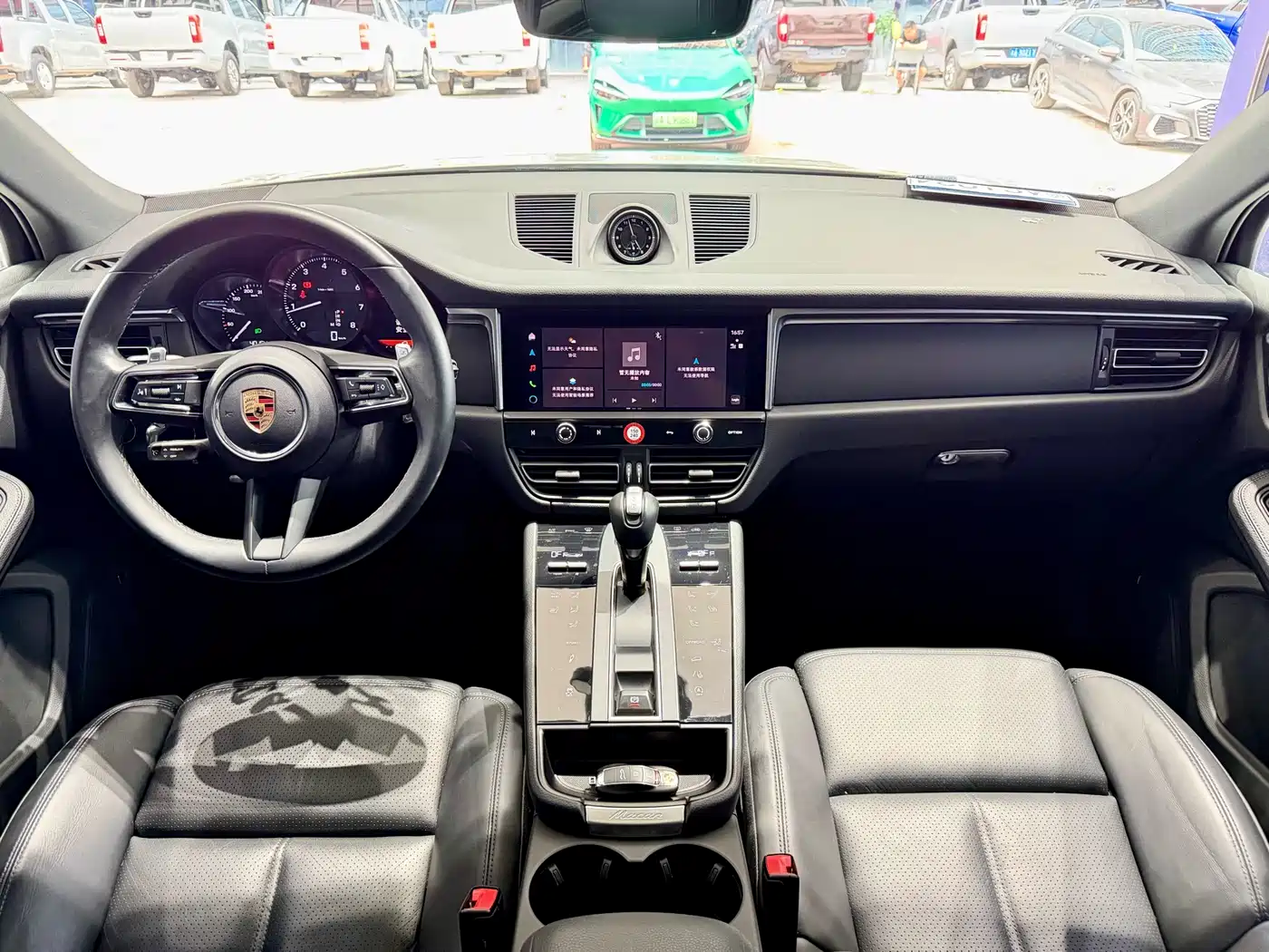 Porsche Macan 2024 Macan 2.0T фото 8