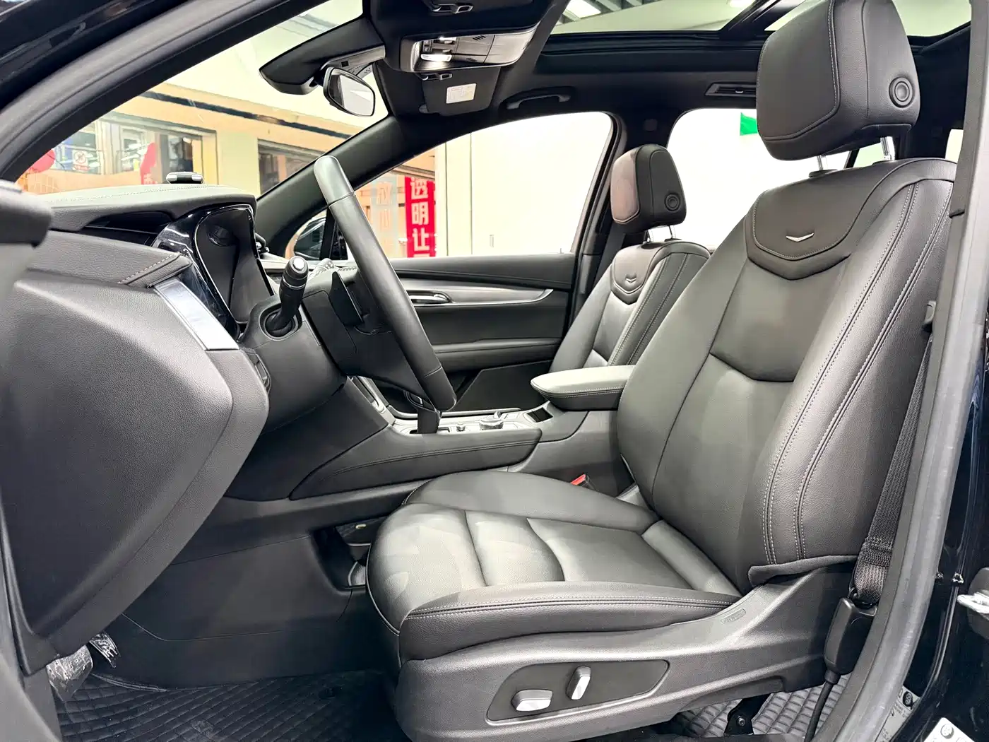 Cadillac XT6 2024 2022 2.0T 6-Seater 4WD Trend Edition