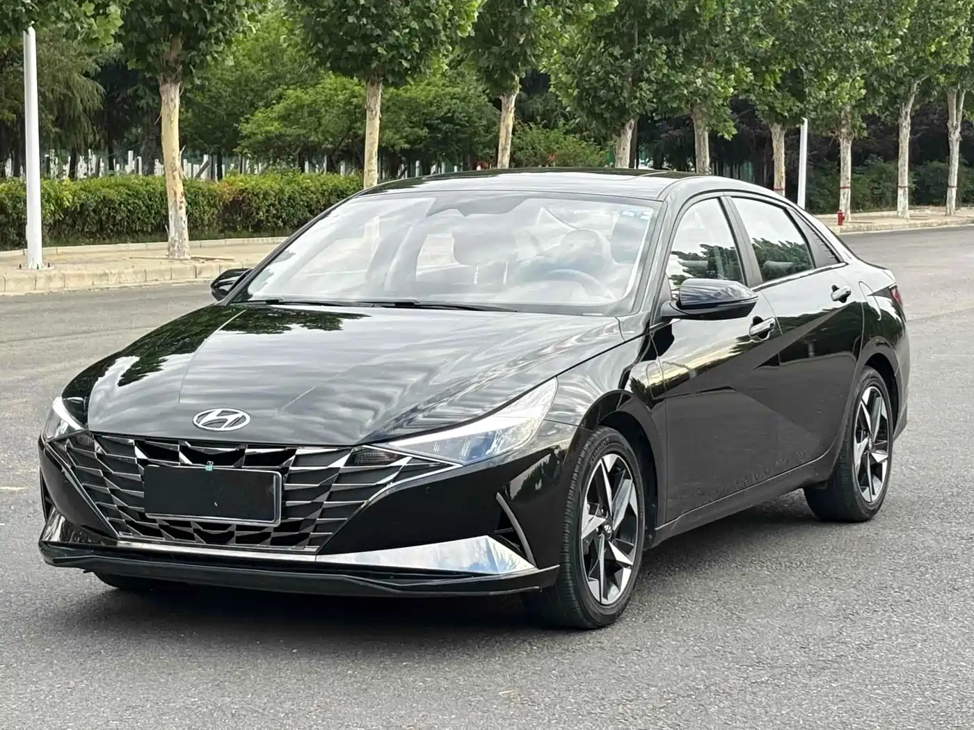 MODERN ELANTRA 2023