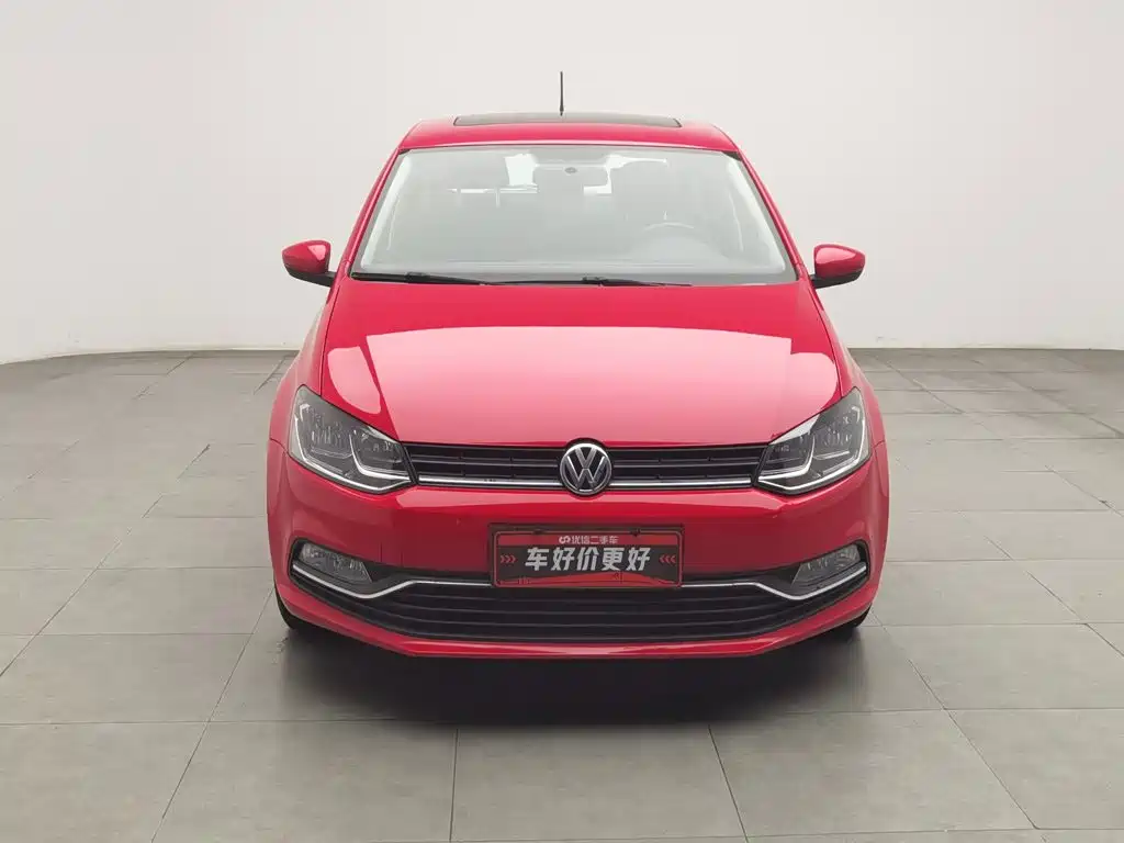 Фото 3 - Volkswagen Polo