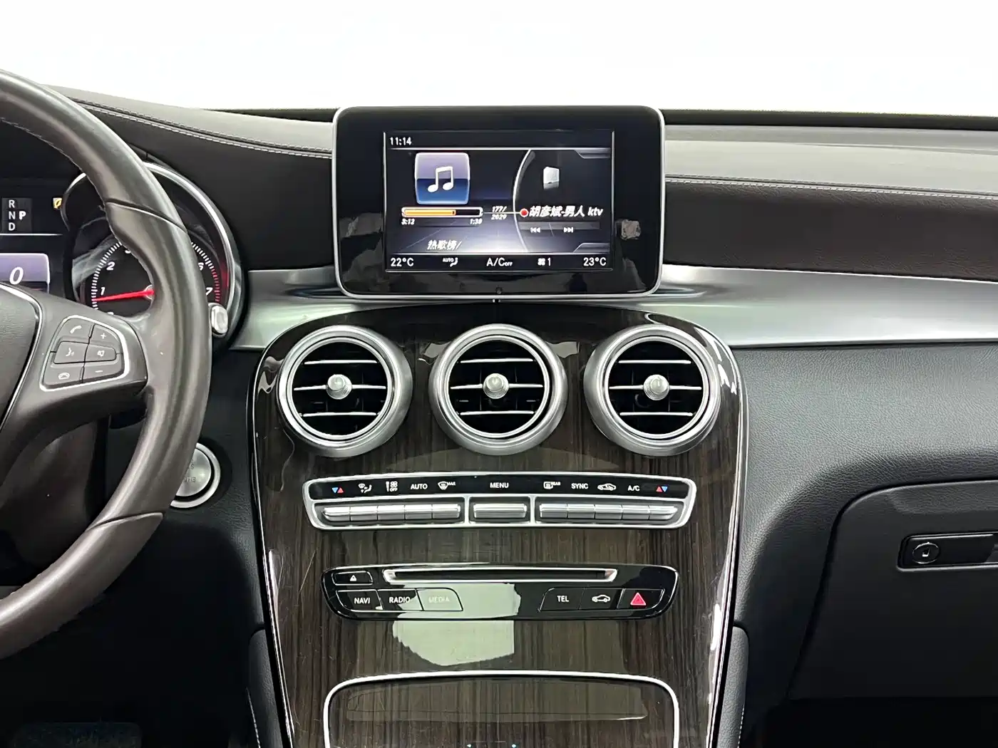 Mercedes-Benz GLC 2018 GLC 260 4MATIC Luxury фото 20