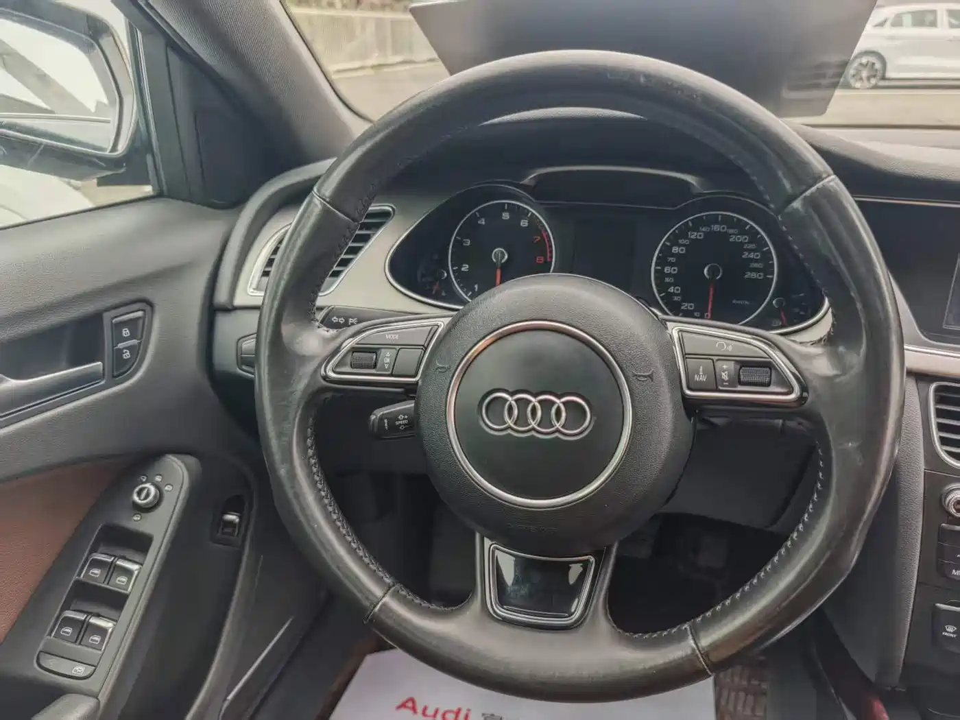 Audi A4L 2016 35 TFSI Collector's Edition S line Comfort фото 17