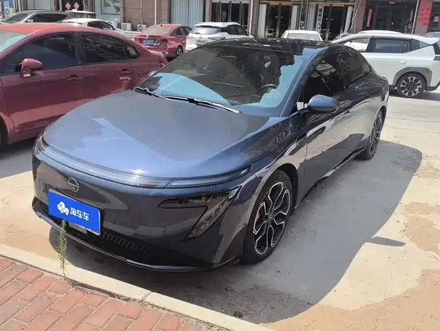 Nissan N7 625 Max