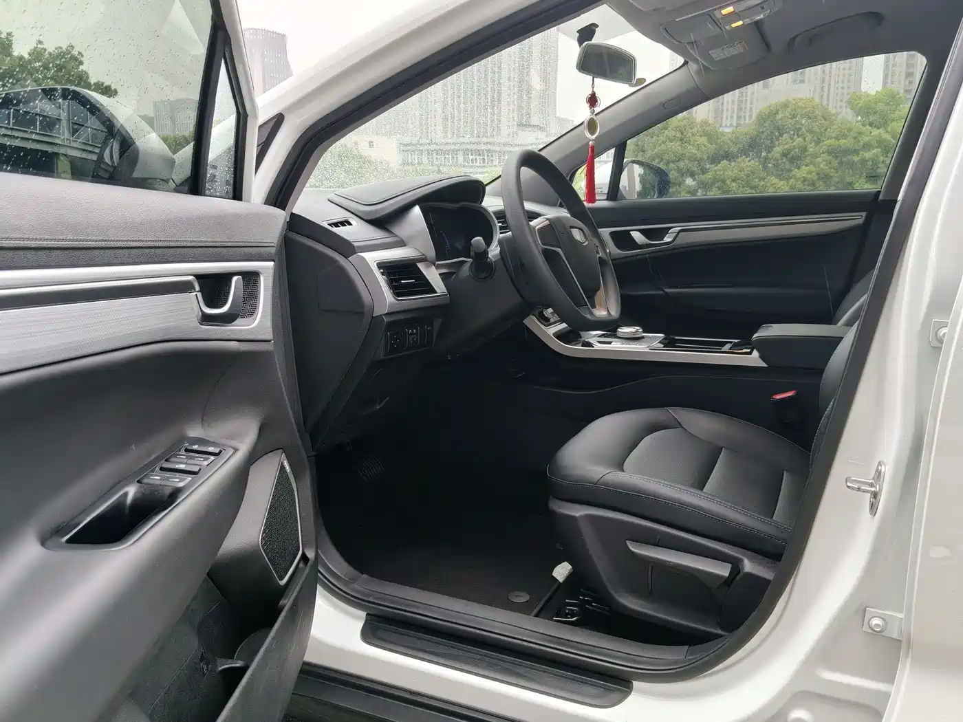 GEELY AUTOMOBILE EMGRAND GSE