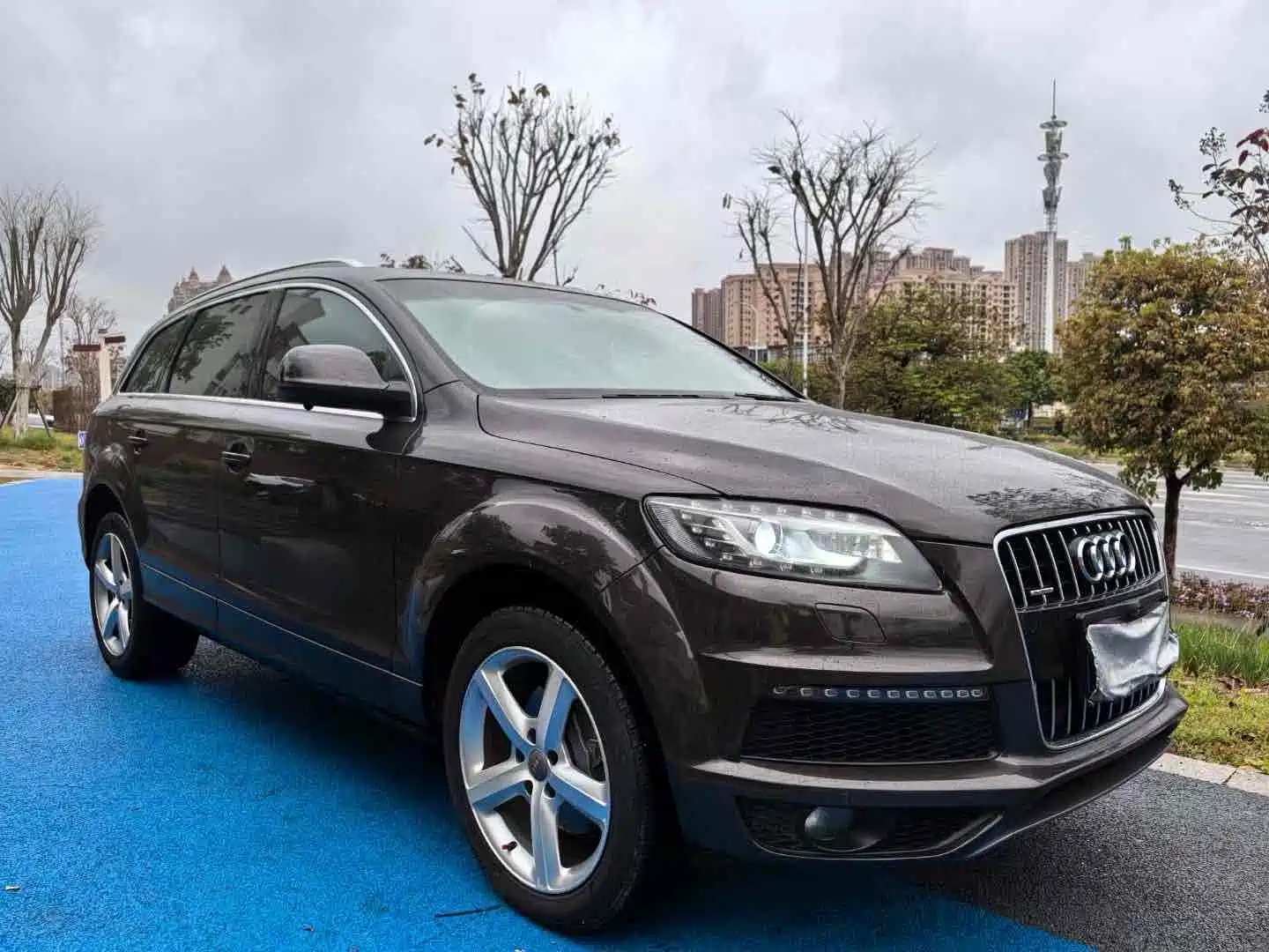 Фото 3 - Audi Q7