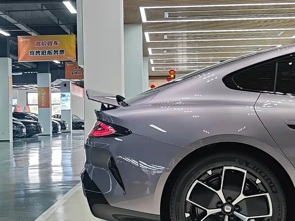 XIAOMI CAR XIAOMI SU7