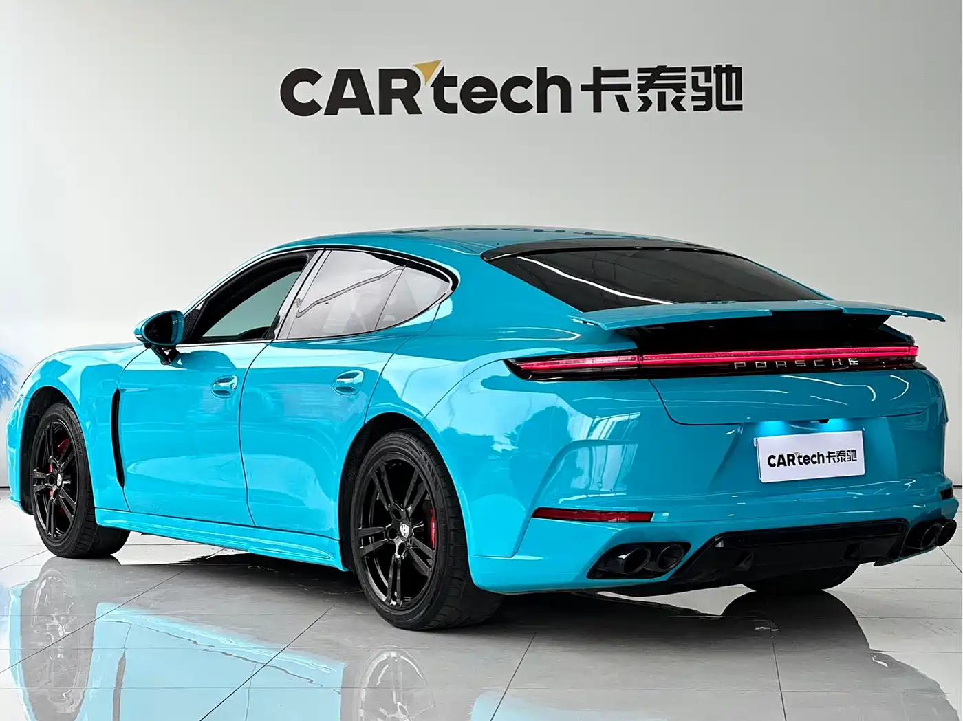 Porsche Panamera 2014 Panamera 4 3.0T фото 5