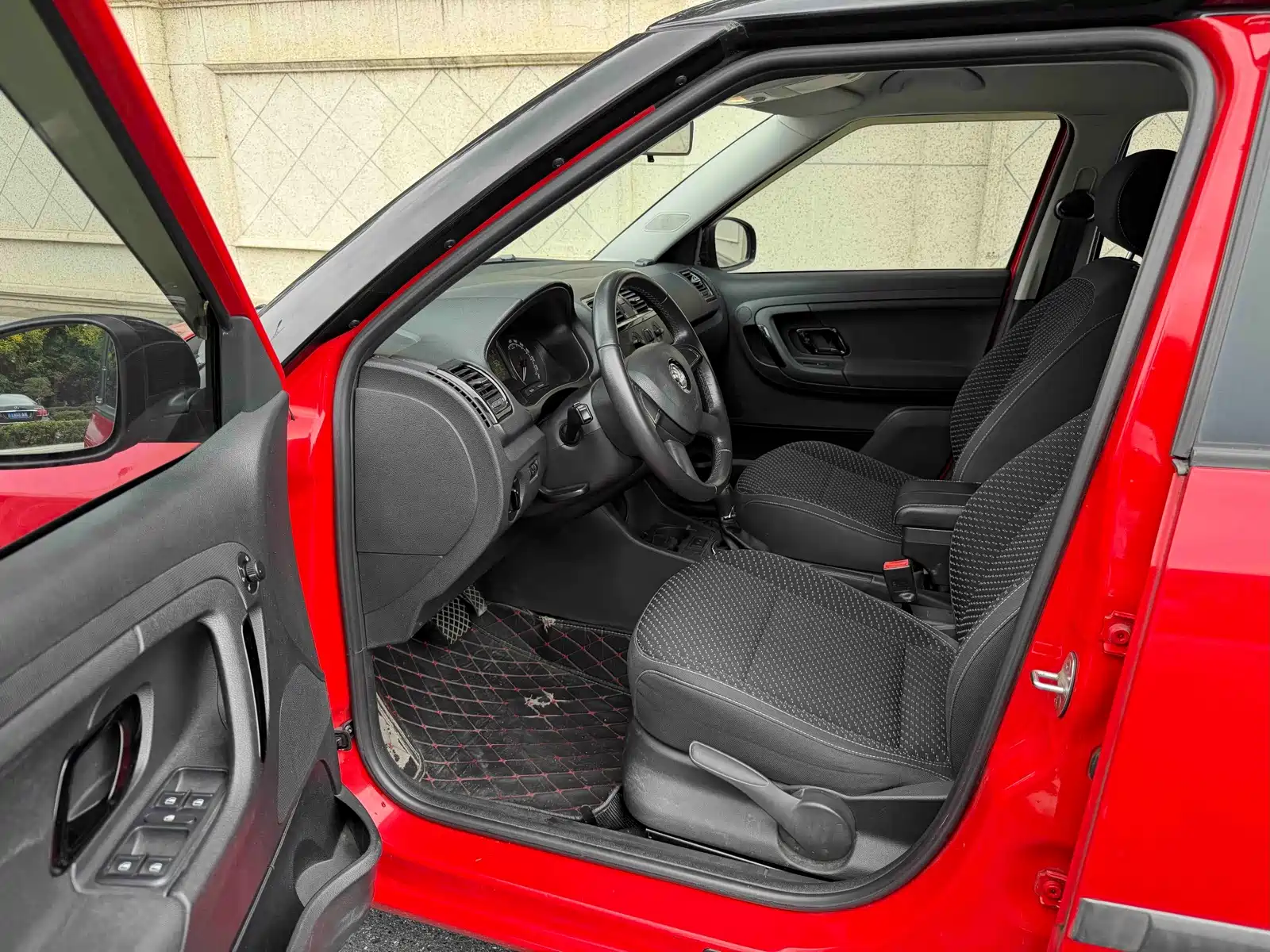 صورة 6 - Škoda Fabia