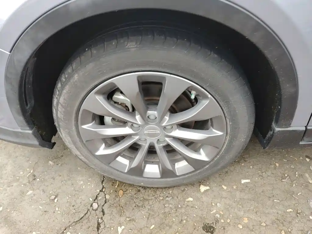 Geely Geometry M6 2023 2022 450 New Intelligence Edition