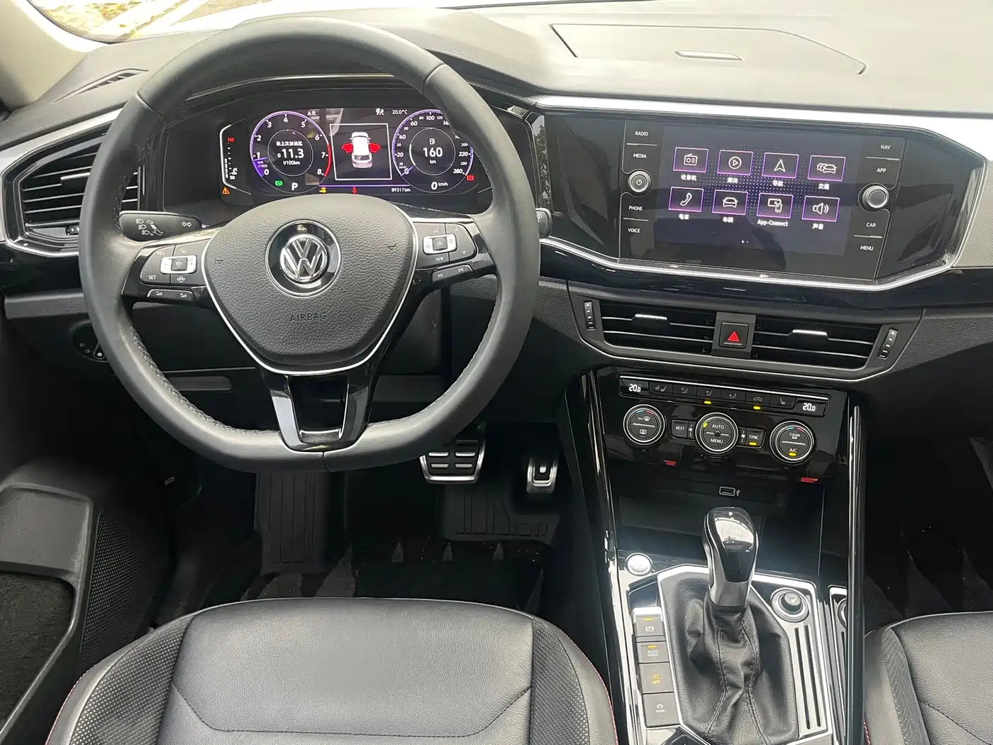 Volkswagen Tayron 2019 330TSI 2WD Luxury Plus China VI фото 12