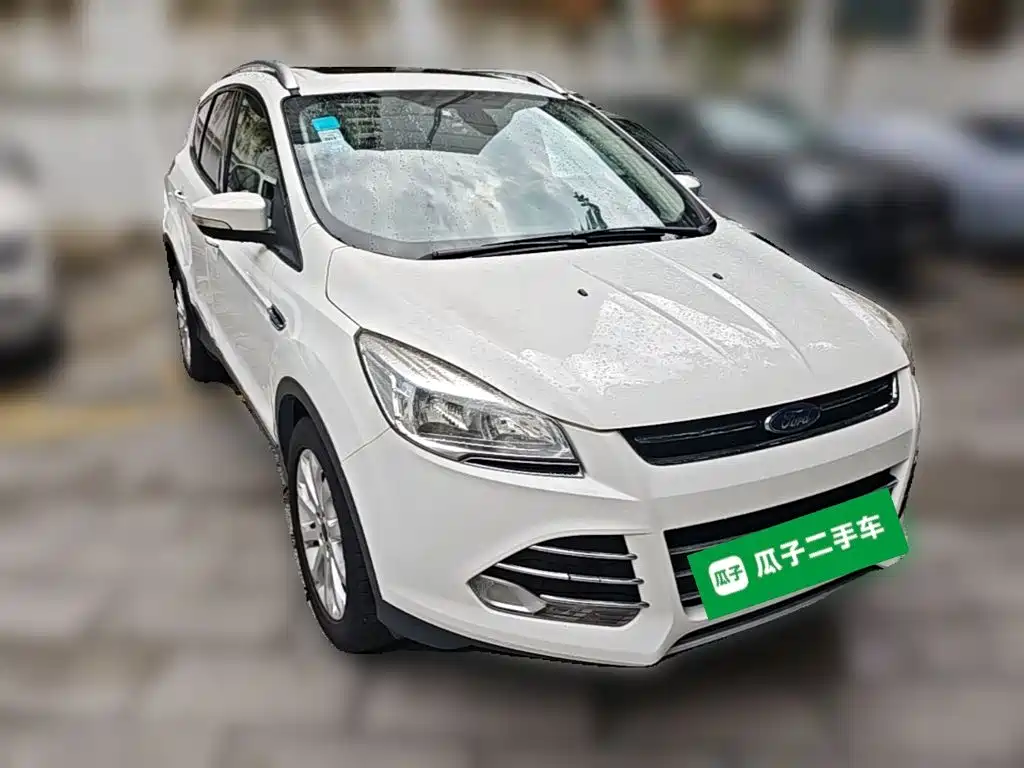 Фото 6 - Ford Kuga