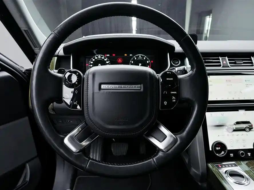 Land Rover Range Rover 2018 3.0 SC V6 Vogue Heritage Edition фото 15